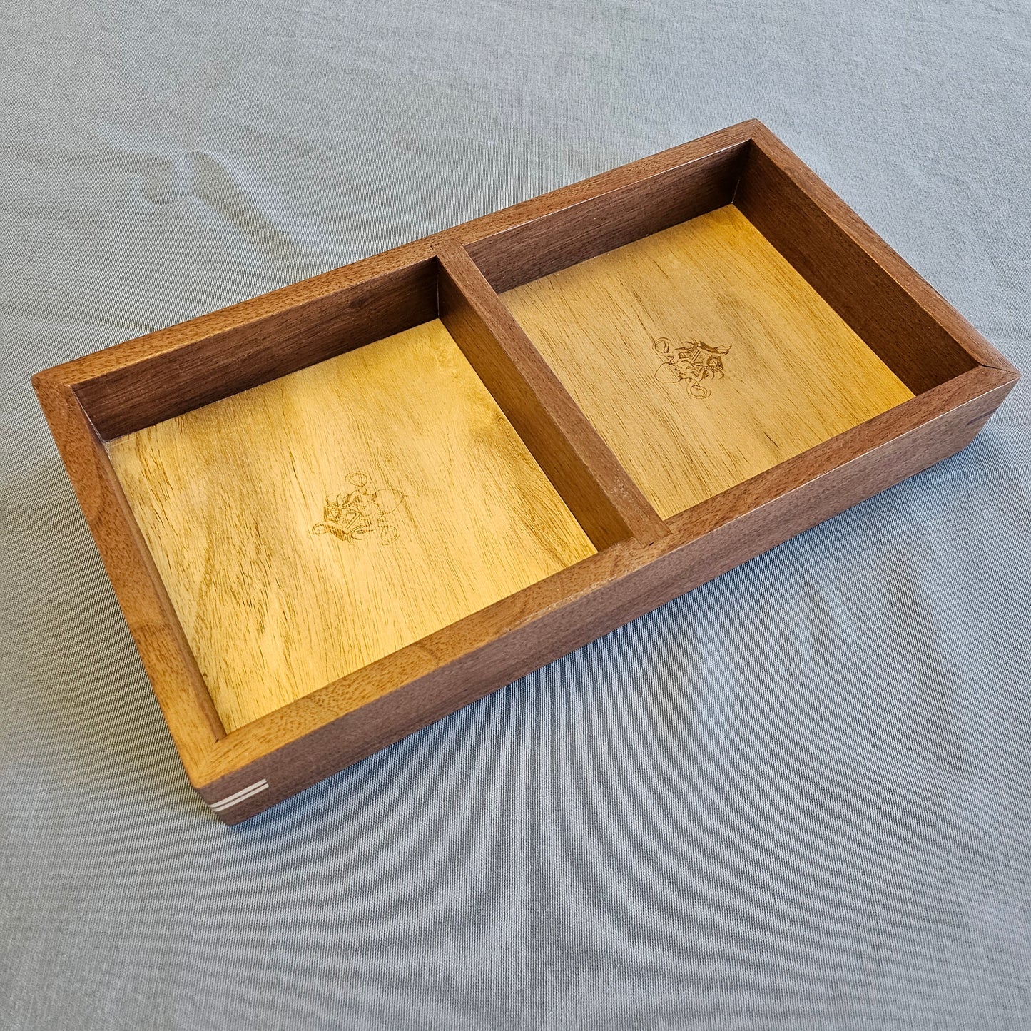 Dueling Dice Rolling Tray