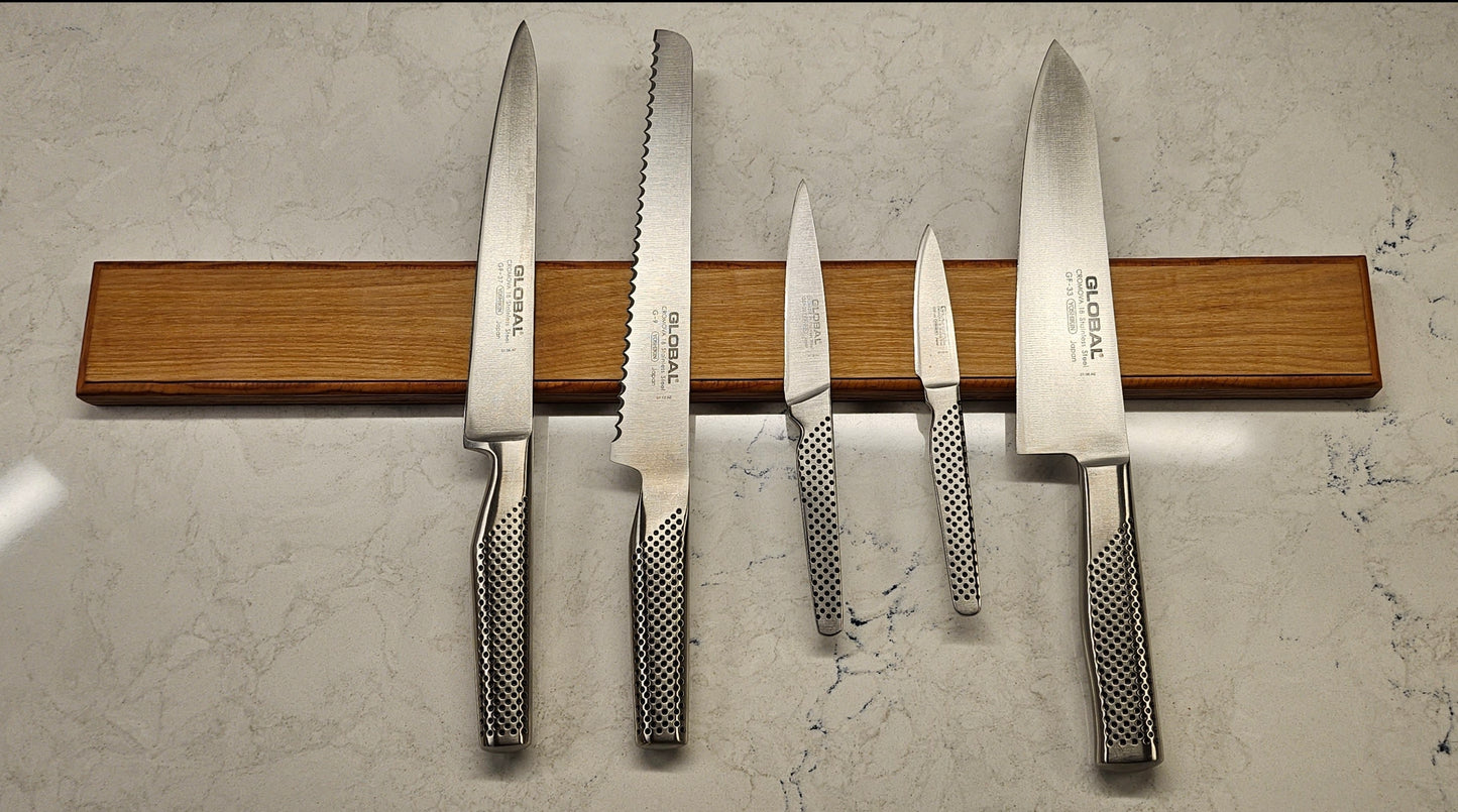 Wall-Mounted Magnetic Knife Holder