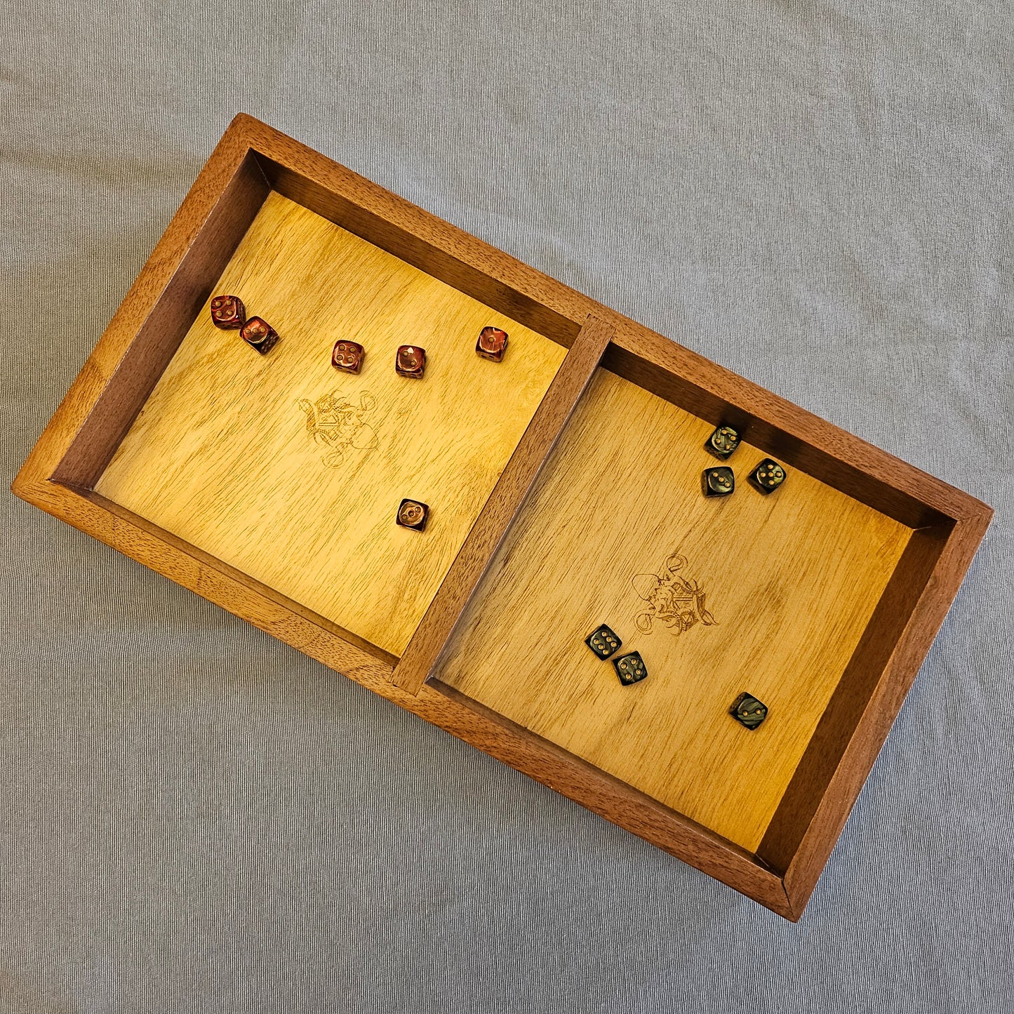 Dueling Dice Rolling Tray